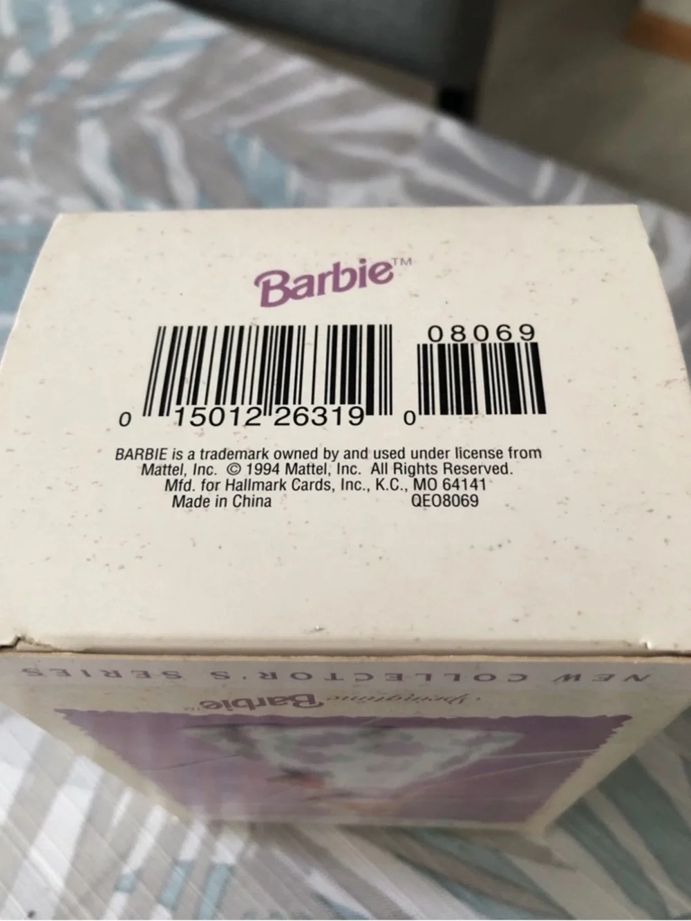 Hallmark 1994 Springtime Barbie Ornament In Original Box - Picture 3 of 3